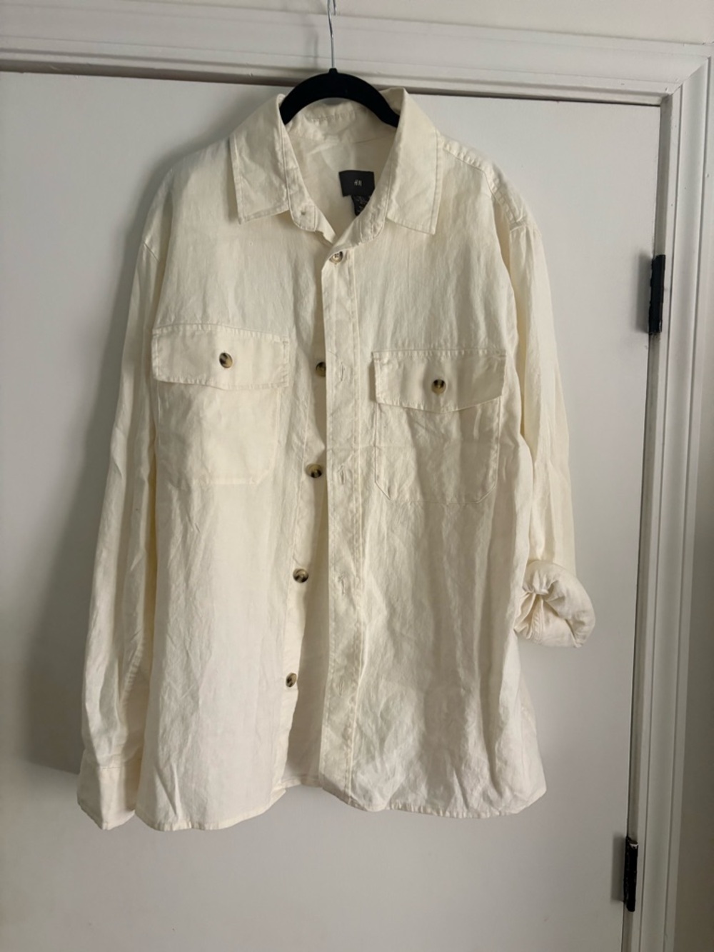 H&M Off-White Lightweight Button-Front Shirt